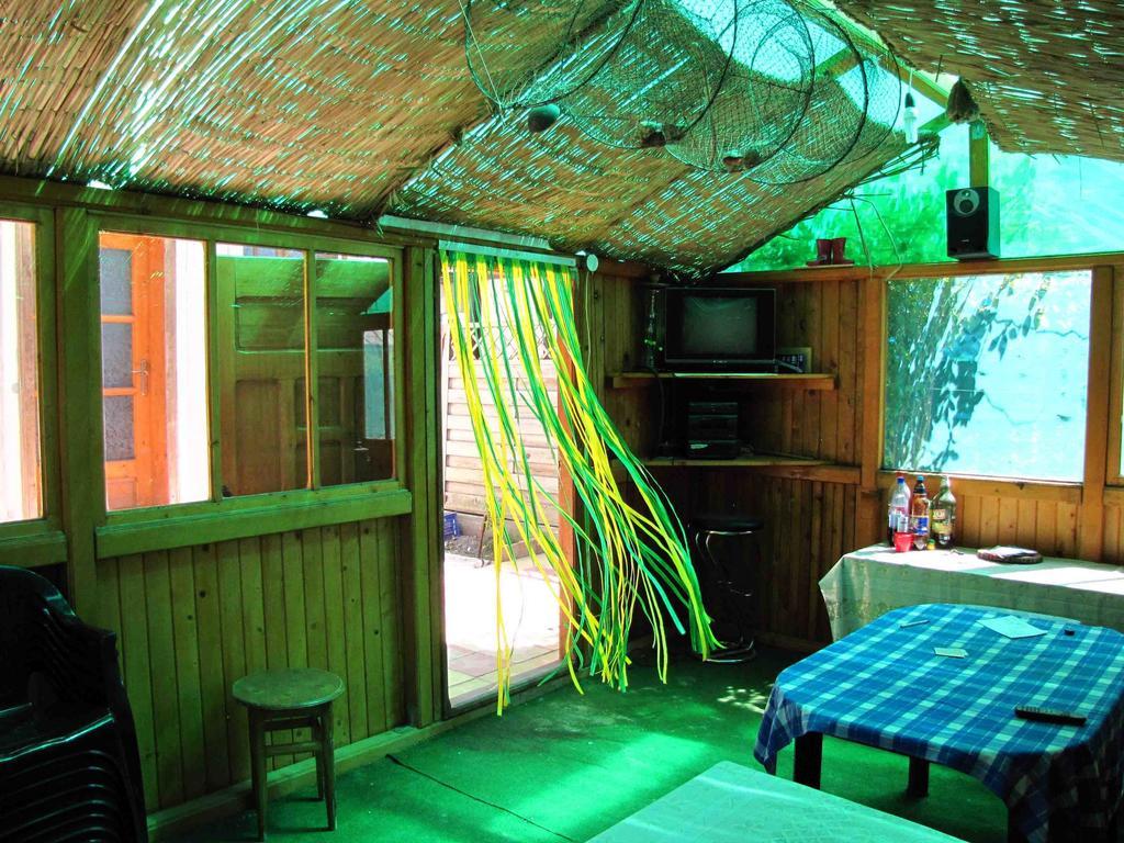 Casa Oana Hotel Sulina Buitenkant foto